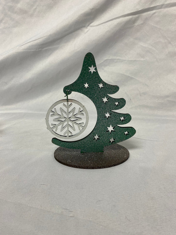 3d christmas tree with hanging ornament